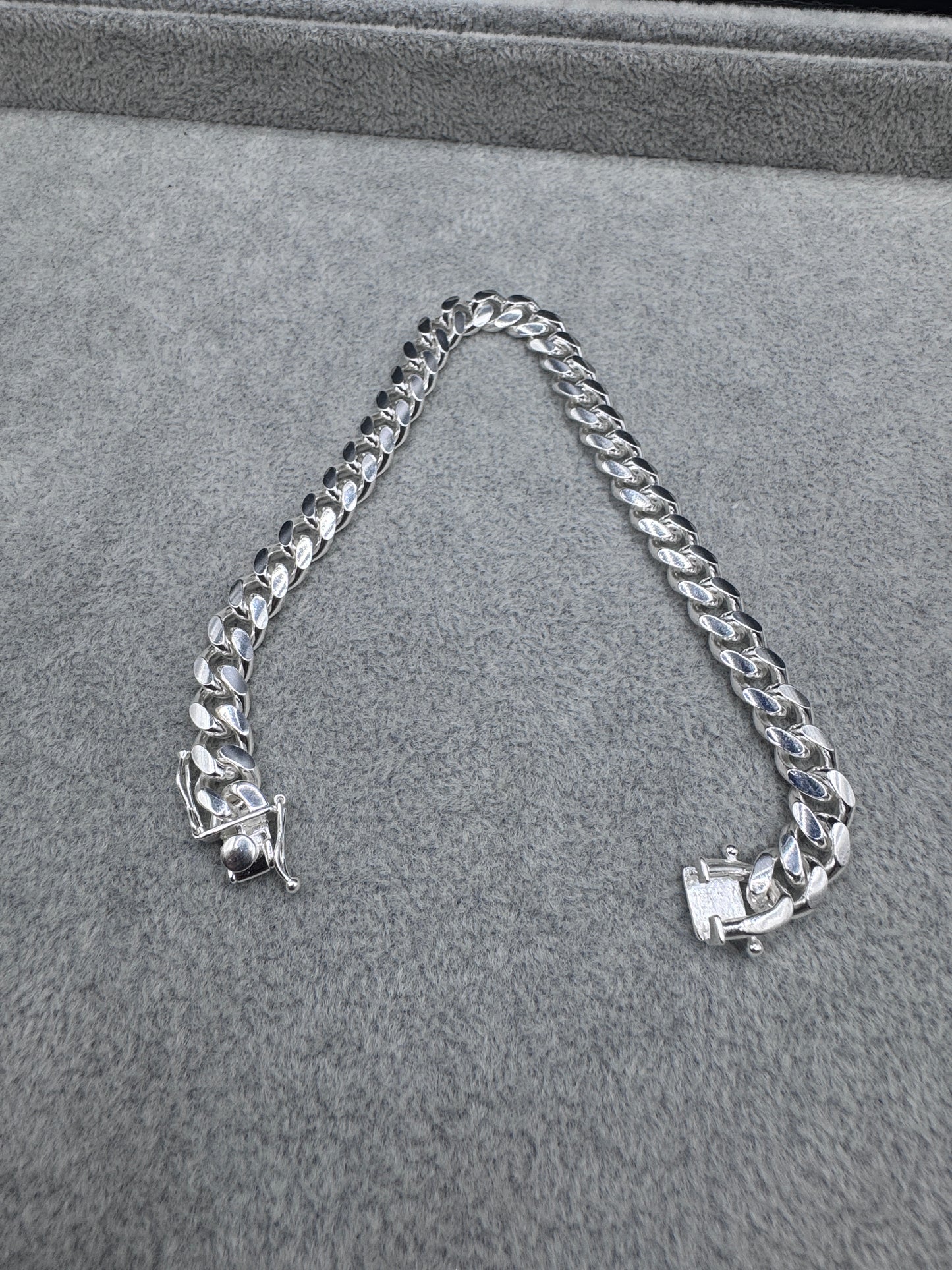 Sterling Silver Cuban Bracelet w/ Box Clasp 8.5mm