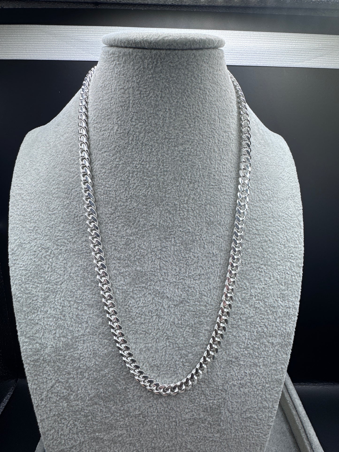 Sterling Silver Cuban Chain Necklace 7mm
