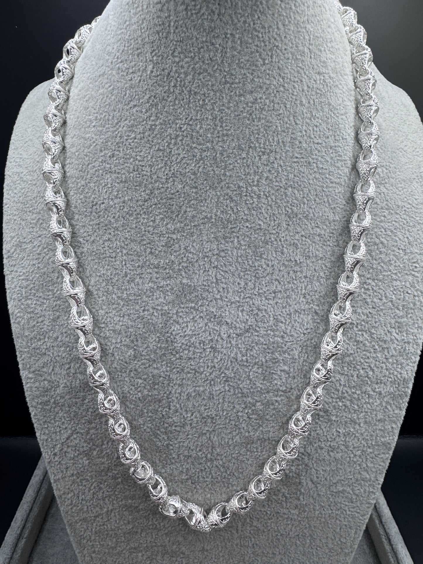 Sterling Silver Patterned Acorn Chain Necklace 8.5mm