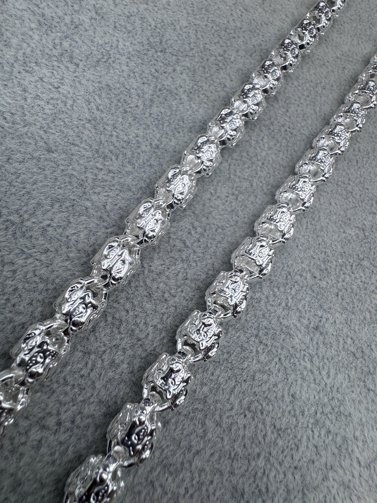 Sterling Silver Tiger Link Chain Necklace