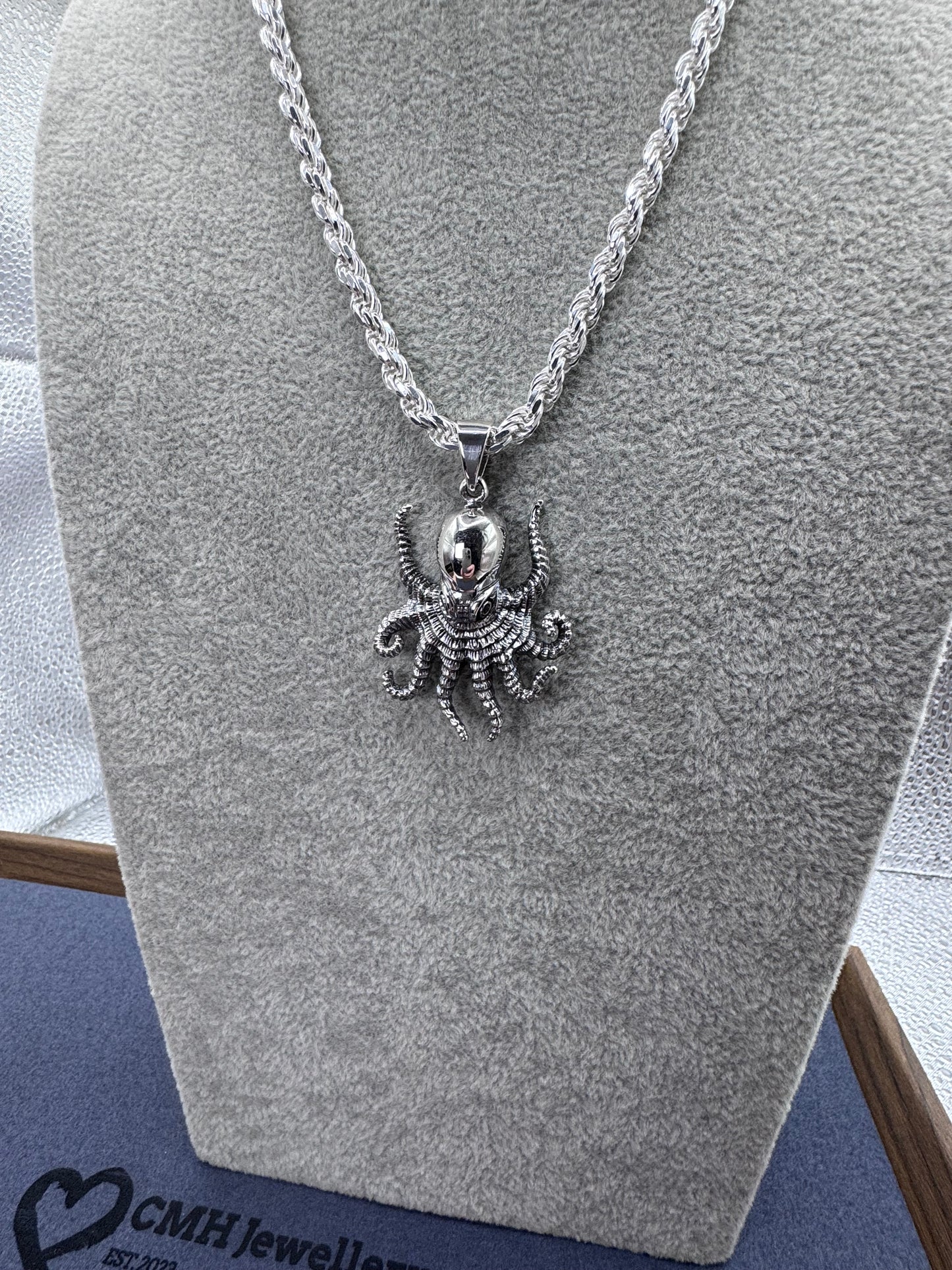 Sterling Silver Octopus Pendant 🐙