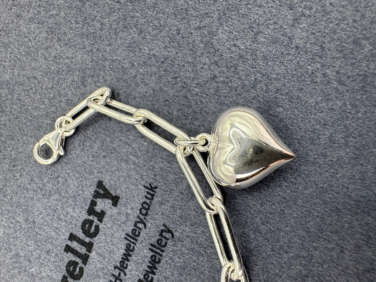 Sterling Silver Ladies Lightweight Paperclip Bracelet w/ Heart Charm