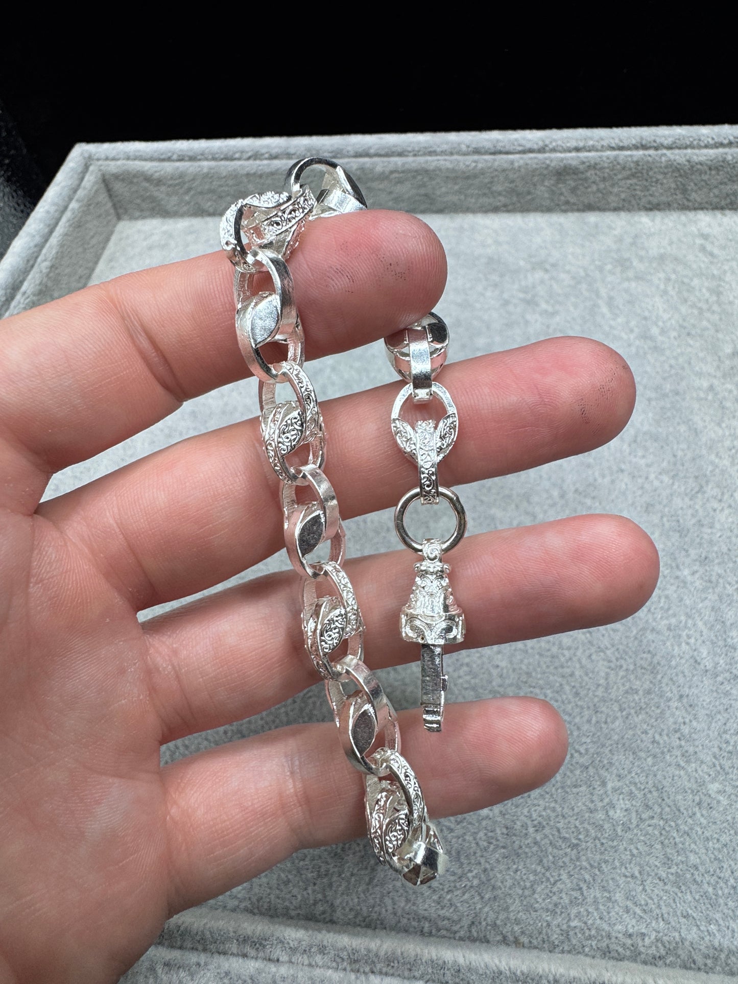 Sterling Silver Patterned & Plain Tulip bracelet 9.5mm