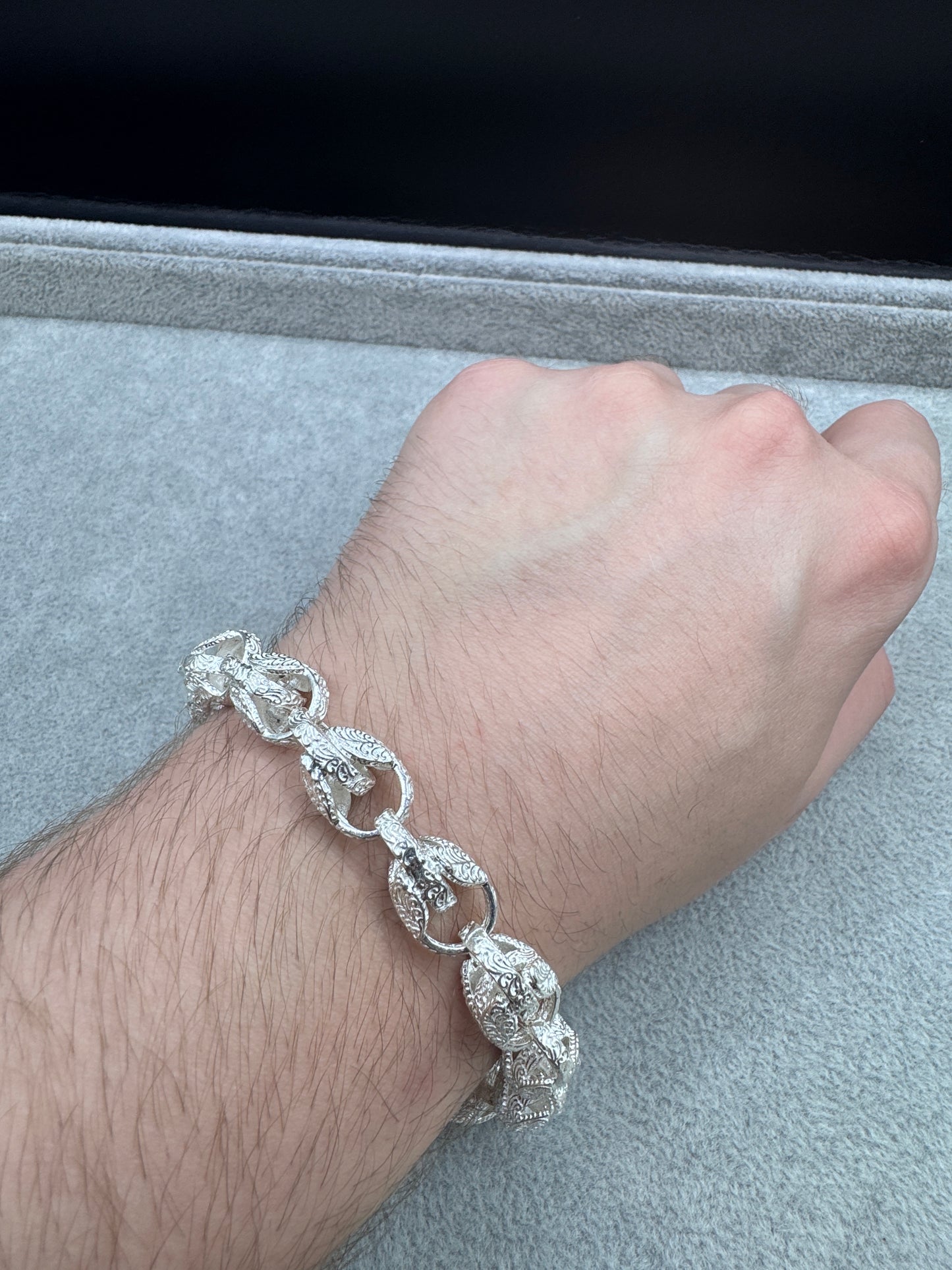 Sterling Silver Patterned Tulip Bracelet 10.5mm
