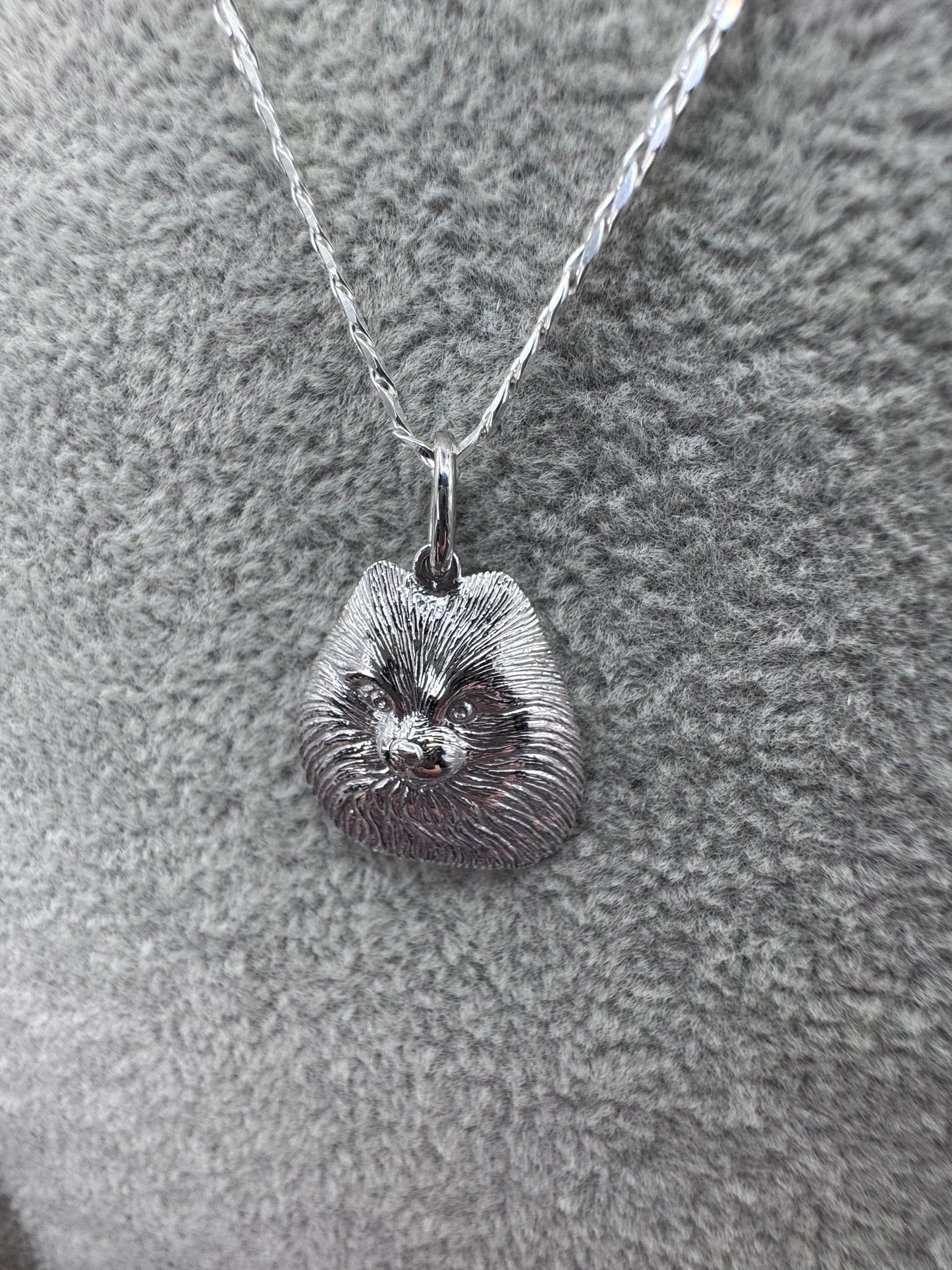 Sterling Silver Pomeranian Husky Pendant 24.5mm