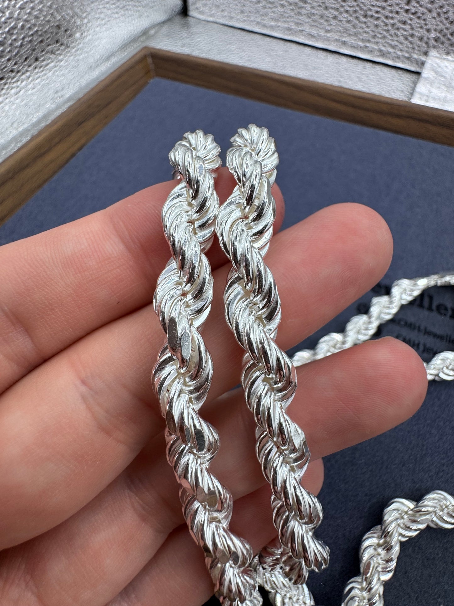 Sterling Silver Large Diamond Cut Rope Chain 8mm