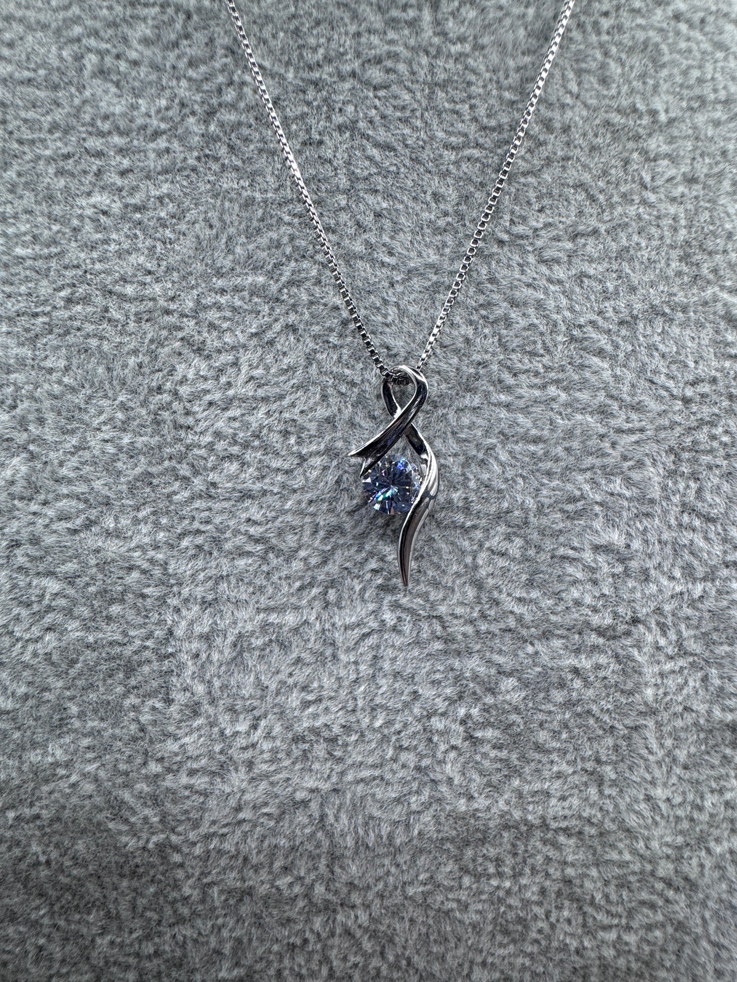 Sterling Silver Cz Pendant W/Micro Box Chain