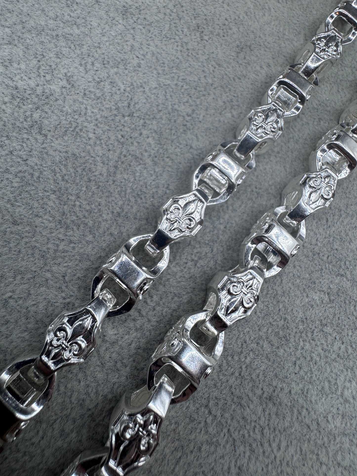 Sterling Silver Large Motif Mariner Chain Necklace