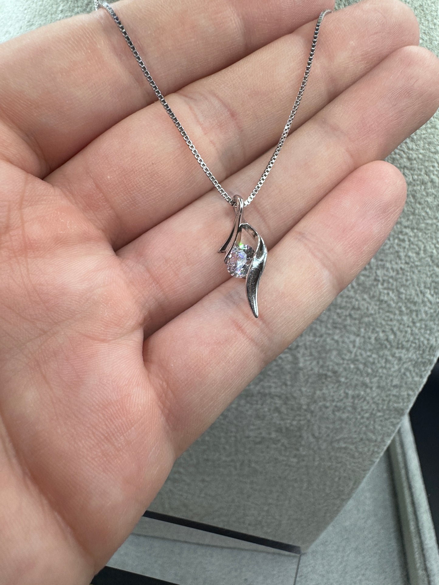 Sterling Silver Cz Pendant W/Micro Box Chain