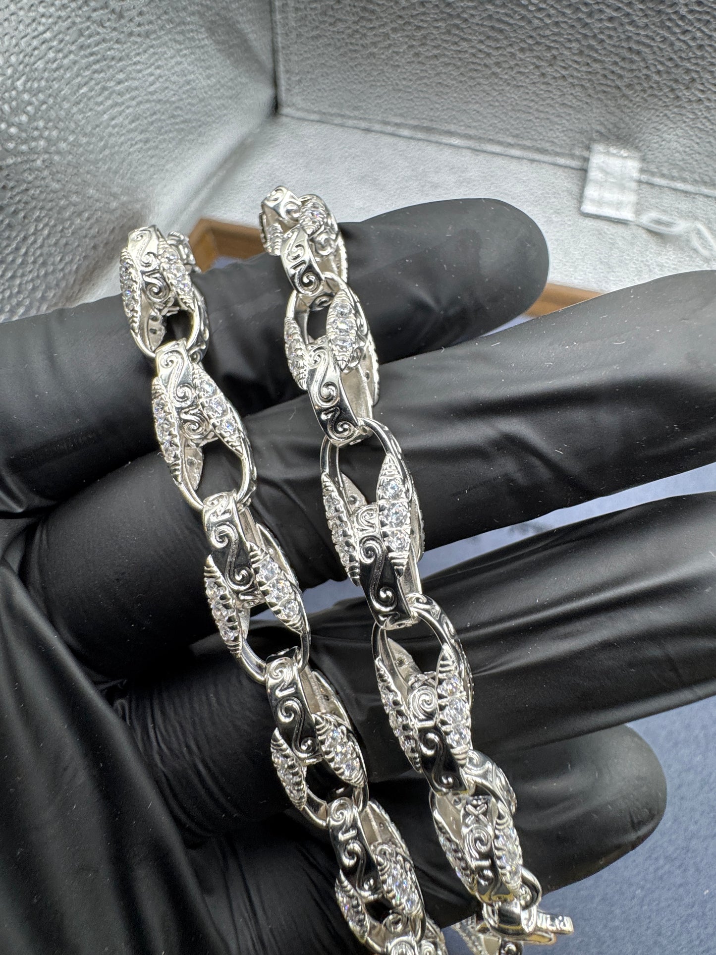 Sterling Silver CZ Tulip Chain Necklace 7.75mm