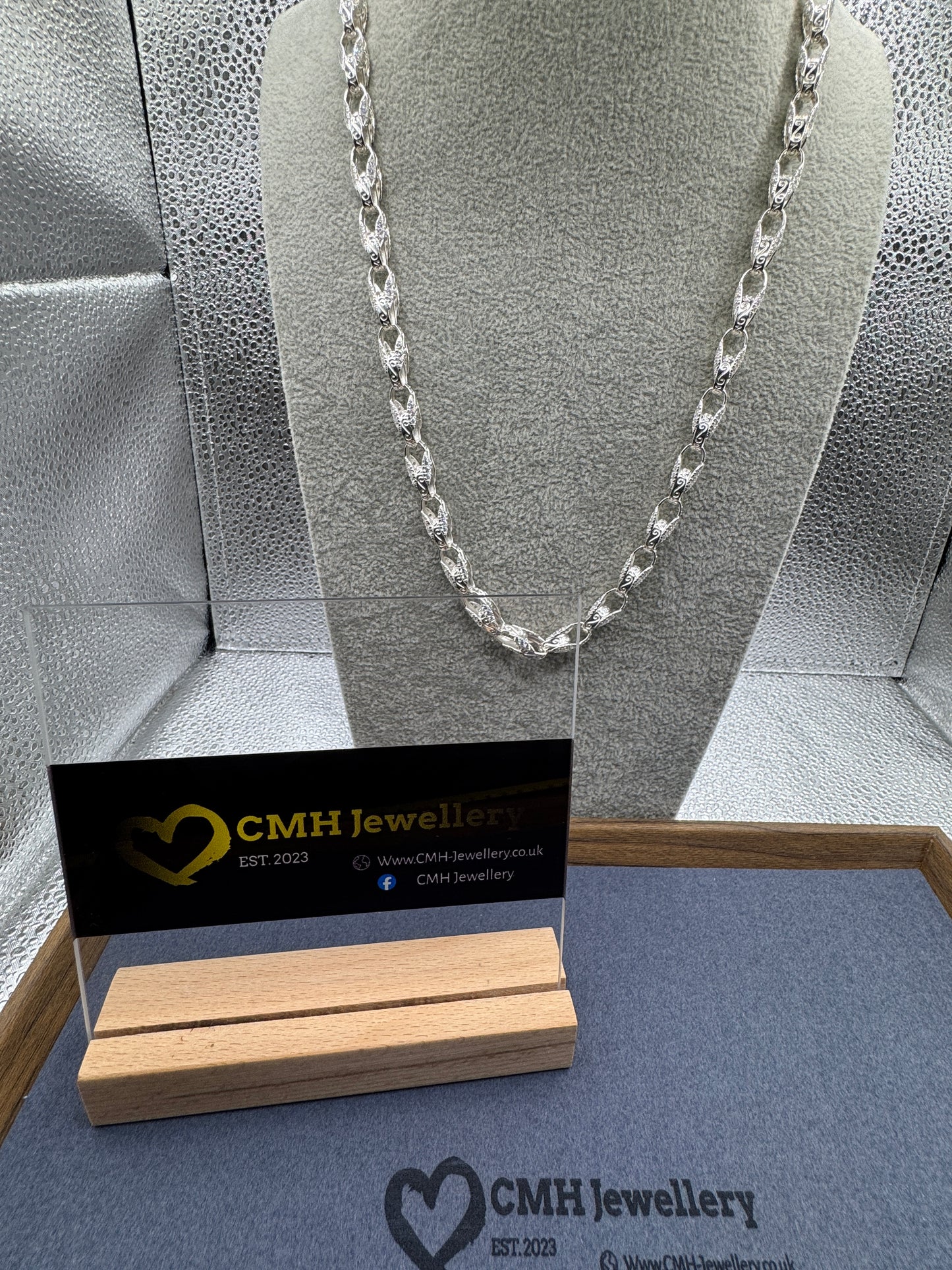 Sterling Silver CZ Tulip Chain Necklace 7.75mm