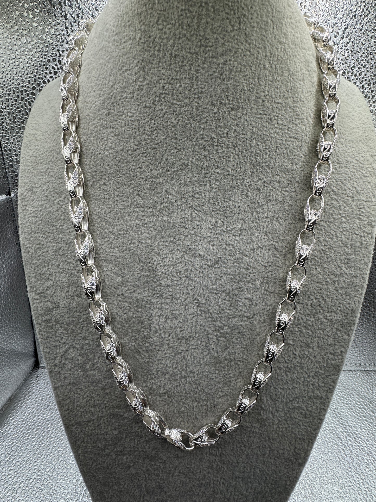 Sterling Silver CZ Tulip Chain Necklace 7.75mm