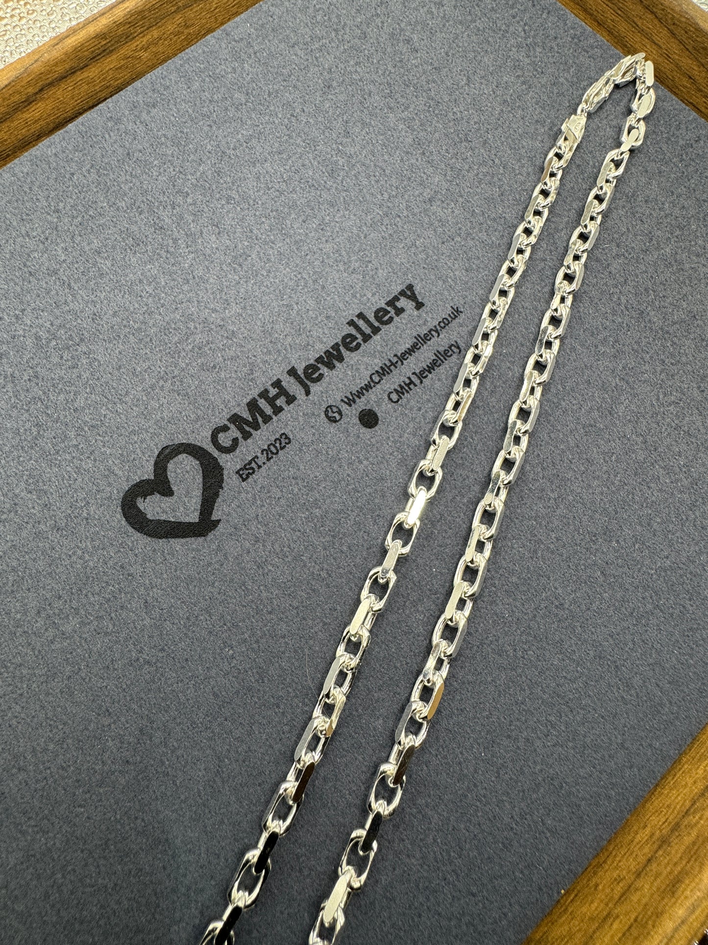 Sterling Silver Diamond Cut Belcher Chain 5.5mm