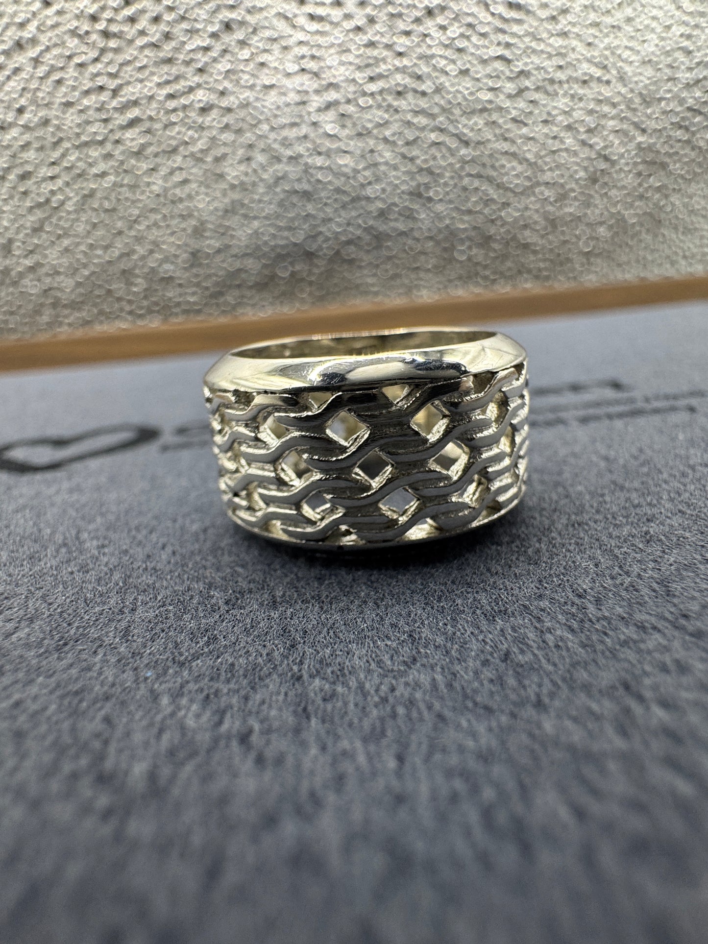 Sterling Silver Ladies Weaved Band Ring 12mm