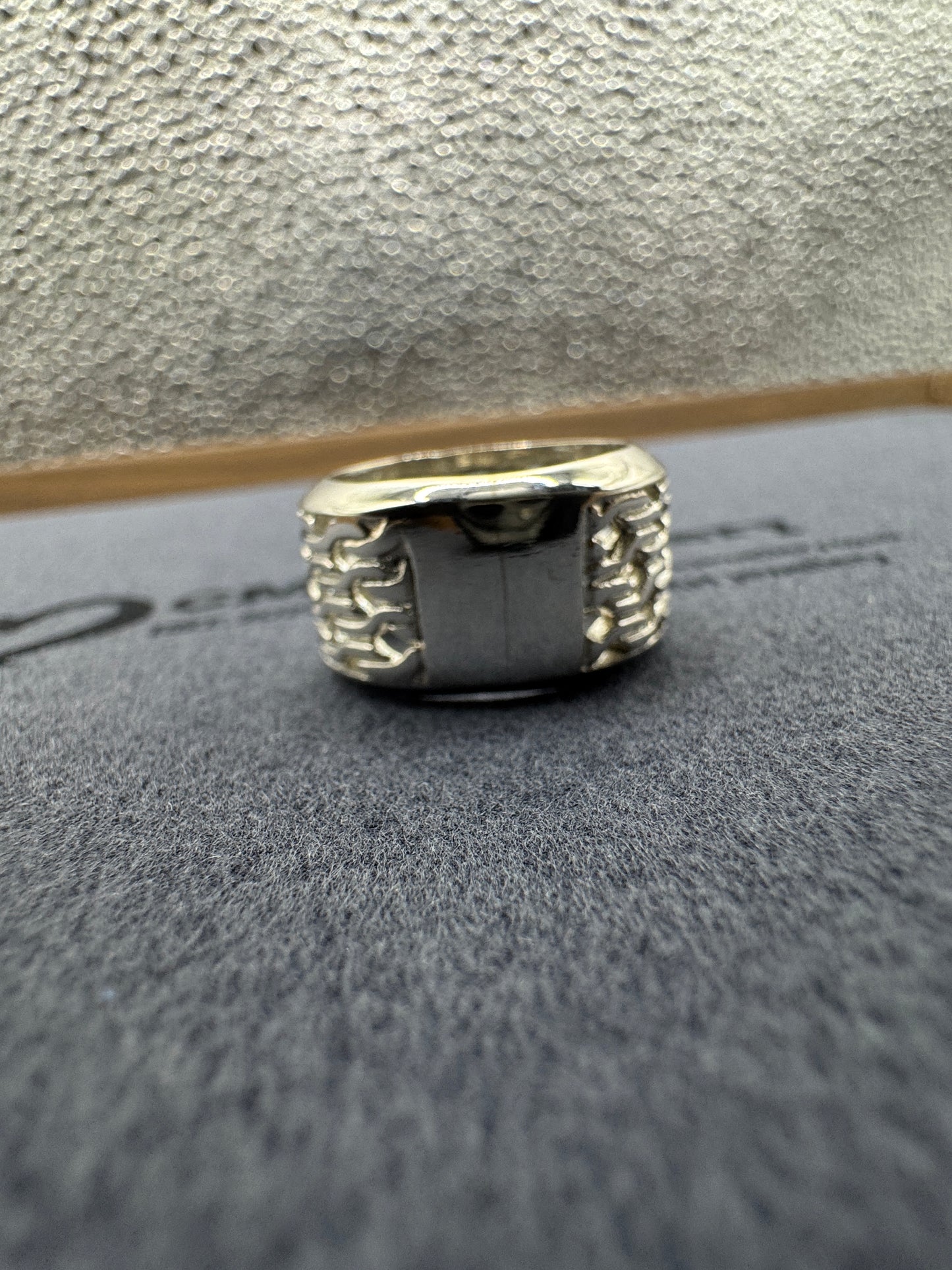 Sterling Silver Ladies Weaved Band Ring 12mm